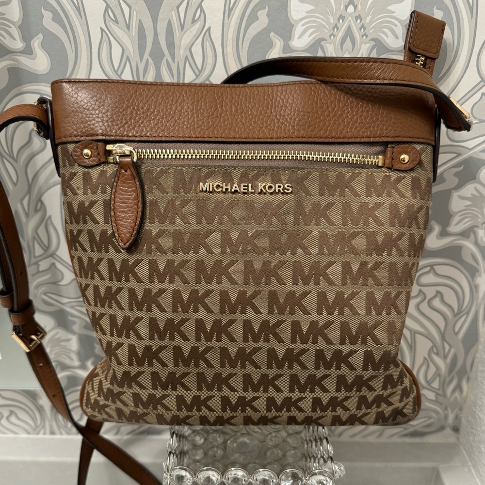 Michael Kors Brown Crossbody